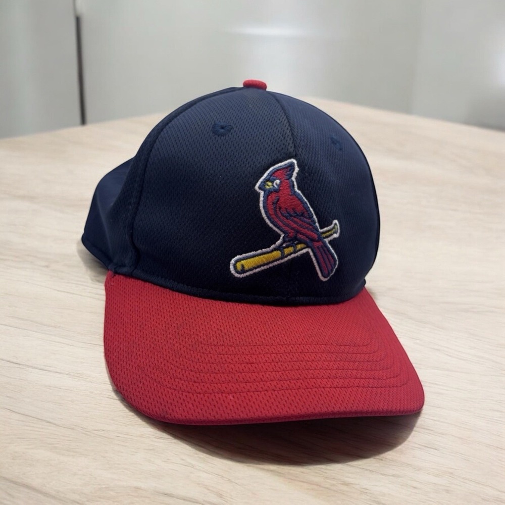 St Louis Cardinals Cap Hat OC Sports OSFM  Strapback Team MLB Baseball Youth Kid